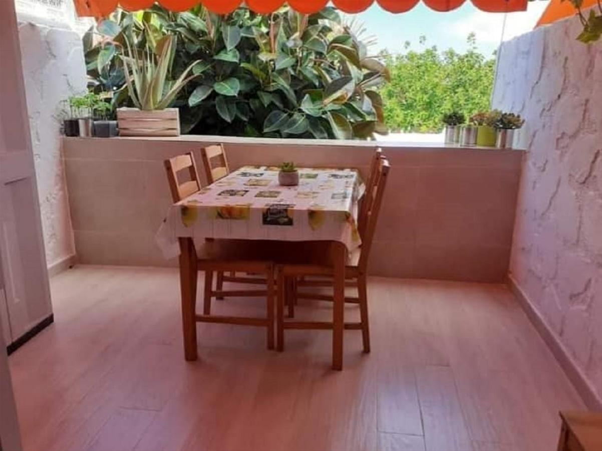 Appartamento Casa Tavio 3 Arona  Esterno foto